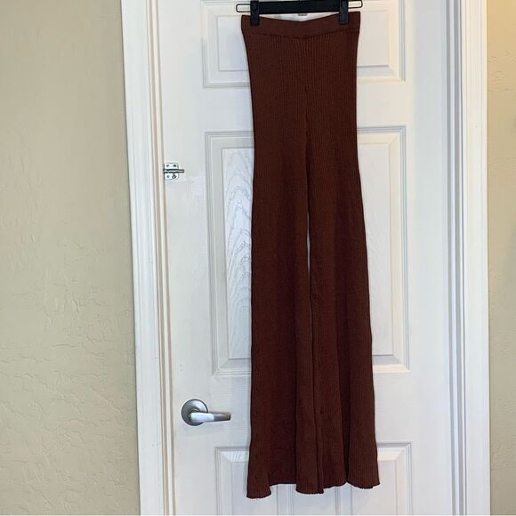 Showpo Zyanya Ribbed High Waisted Wide Leg Pants Size 2 Color Chocolate - Picture 1 of 9